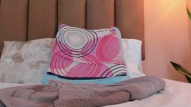 valeriasmith_17's cam snapshot