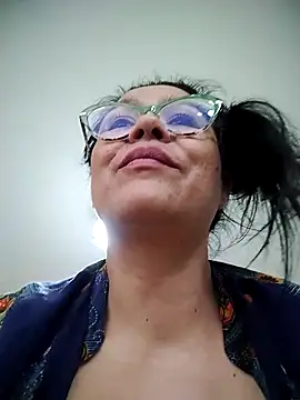 naughty_doll_horny's cam snapshot