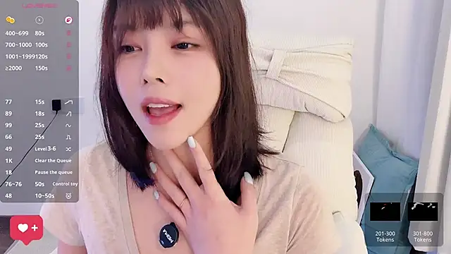 peachy_kiss's cam snapshot