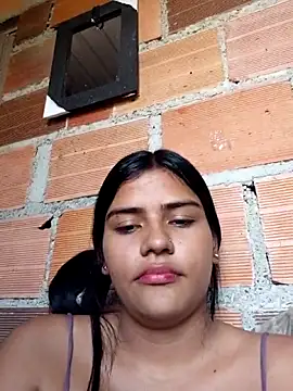 hot_cat19's cam snapshot