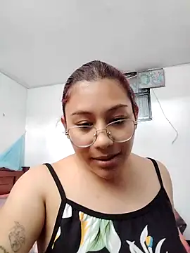 StornBunnyy_'s cam snapshot