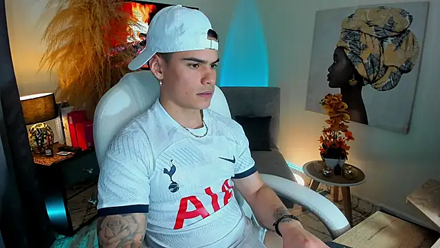 Matias_Murrier live sex cam