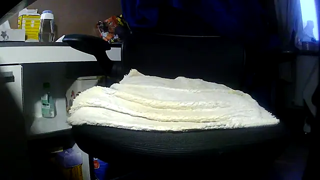 suedel65's cam snapshot