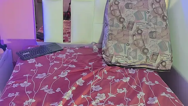 Alanna_hot3 live sex cam