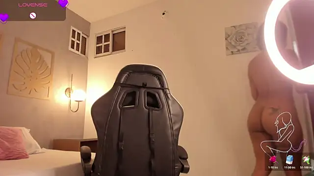 caro03x's cam snapshot