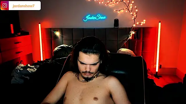 JordanShow's cam snapshot