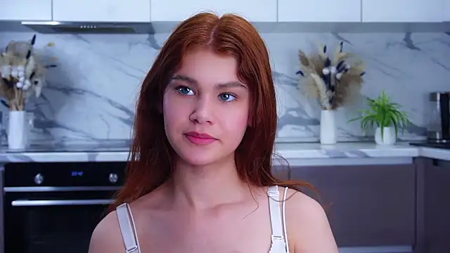 YettaCalabria's cam snapshot