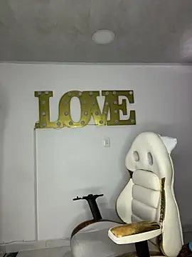 emmamilk20's cam snapshot