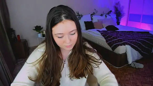 AlluringLookk's cam snapshot