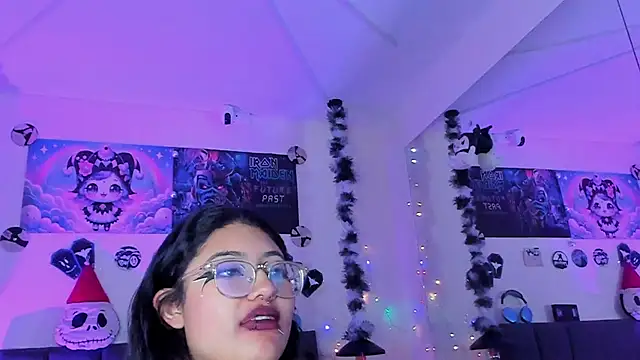 SabrinaV_'s cam snapshot