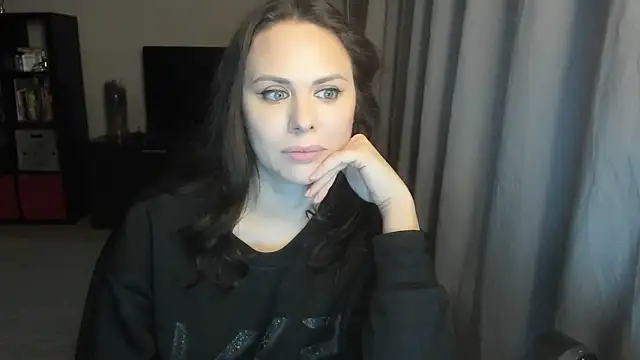 MollyCheiz's cam snapshot