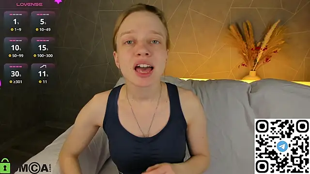 Michelle_Blond's cam snapshot