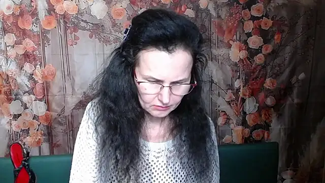 Miroslava_Happi's cam snapshot