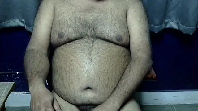 hairysubcub_70's cam snapshot