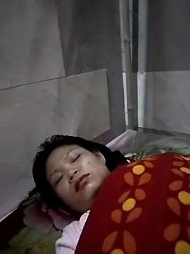 LinhNa999's cam snapshot