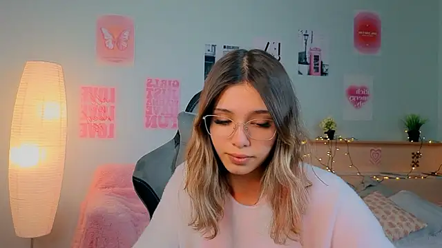 dinnerwithflowers's cam snapshot