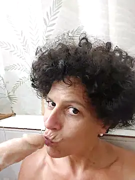 LightedWoman's cam snapshot