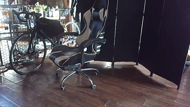 bigshh8 live sex cam