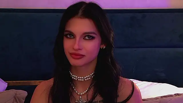 BeverlyMost's cam snapshot