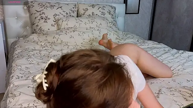 ttragedienne live sex cam