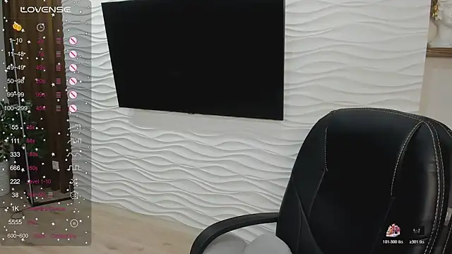 LanaTreades live sex cam