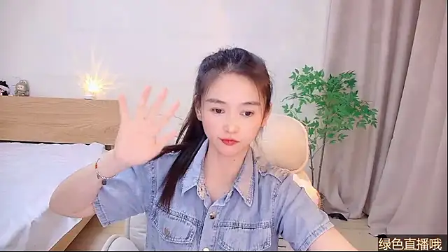 Coco-Sweetie live sex cam