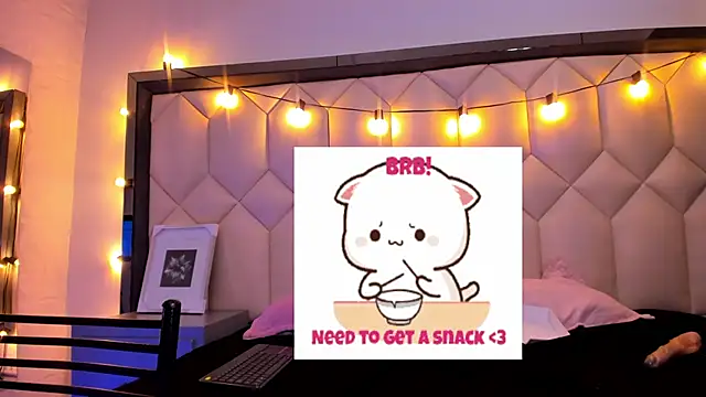 Scarletbigbug's cam snapshot