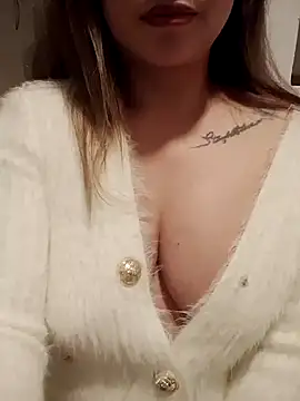 Christine-le1's cam snapshot