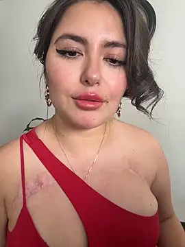 sukhakunis1 live sex cam