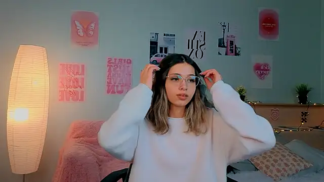 dinnerwithflowers's cam snapshot