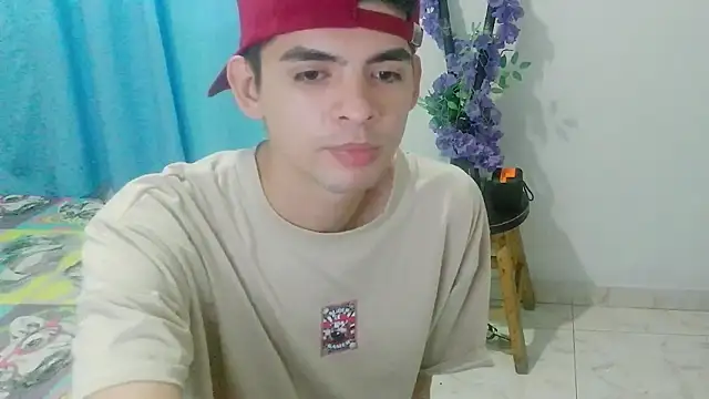 nico22love's cam snapshot