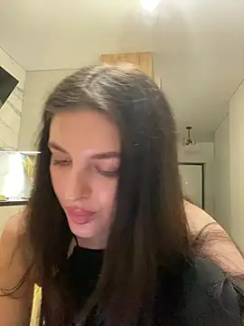 little_belucci live sex cam