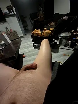 Justme_8519's cam snapshot