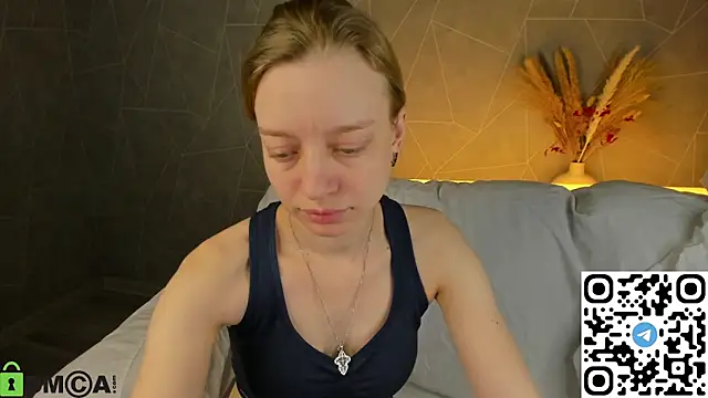 Michelle_Blond's cam snapshot