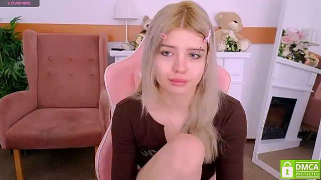 Grace_lux's cam snapshot