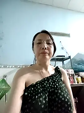 Famrita live sex cam