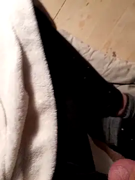 lambi123's cam snapshot