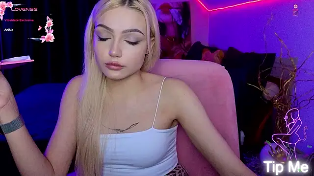 LinaLirian's cam snapshot