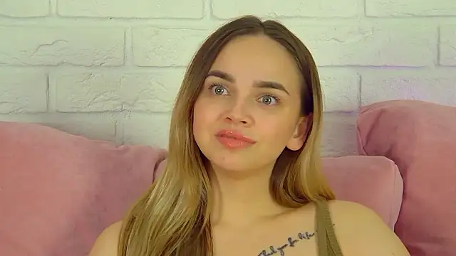 AnitaVenture's cam snapshot