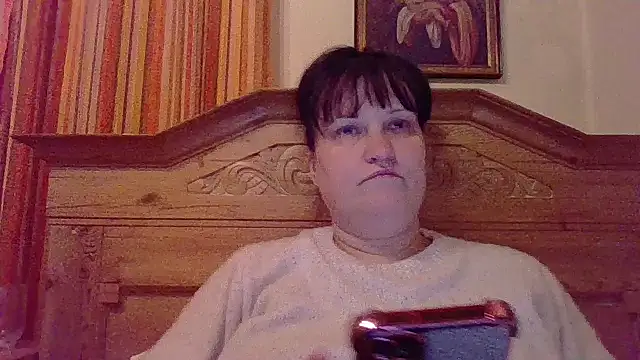 _squirty_cum_lady_'s cam snapshot