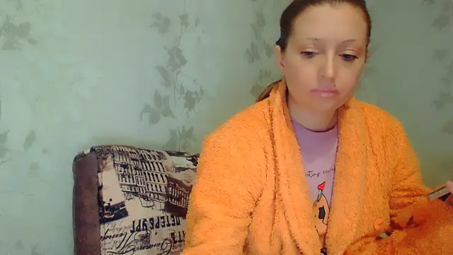 CrystallAngel's cam snapshot