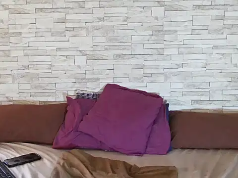 BustyBmw's cam snapshot