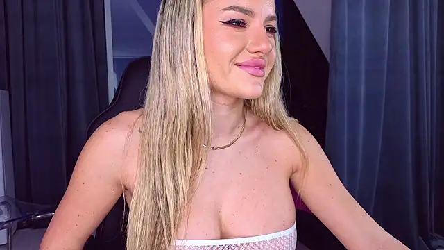 SpoilM3Mor3's cam snapshot