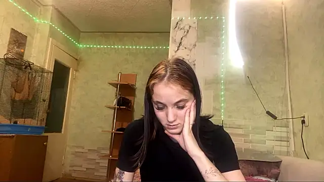 StacyHoyles's cam snapshot