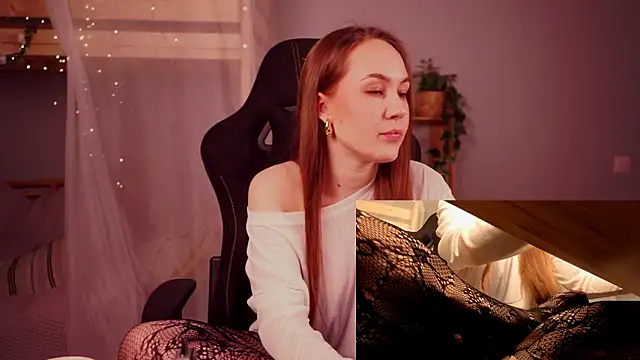 ElinVale's cam snapshot