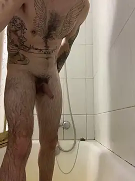 robeertiito's cam snapshot