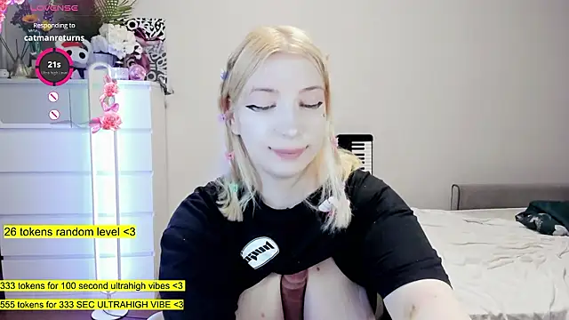 aya_katana's cam snapshot