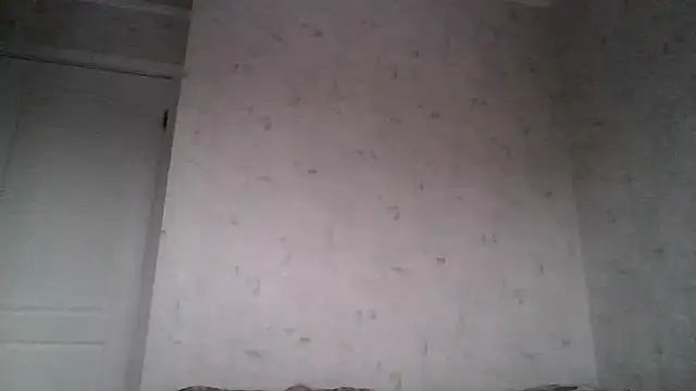 AngelinaLove28 live sex cam