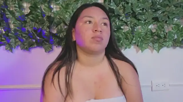 BellaRoux1's cam snapshot