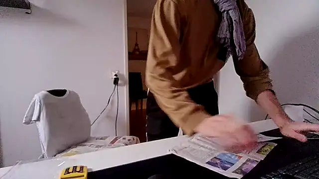 alpha-hunk live sex cam